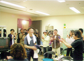 すべて終った木村君に拍手!