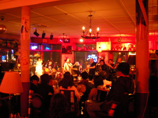 James Blues Land