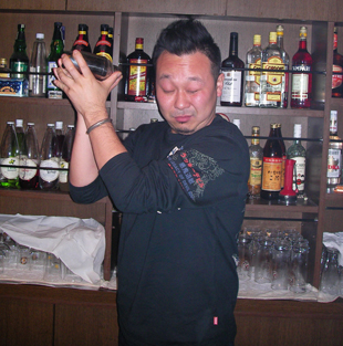 バーテンダー君